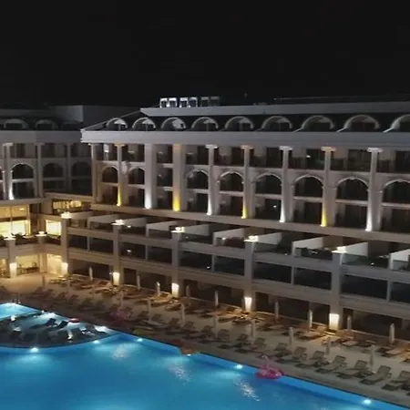 Hotel Sunthalia And Antália