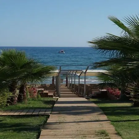 Otel Sunthalia And 3*